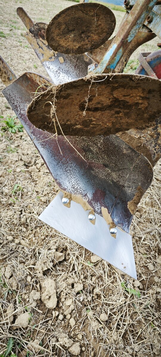 Pluh stvoradličny - 6