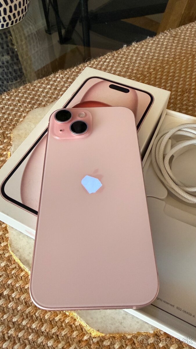 iPhone 15 256GB pink/ružový - 6