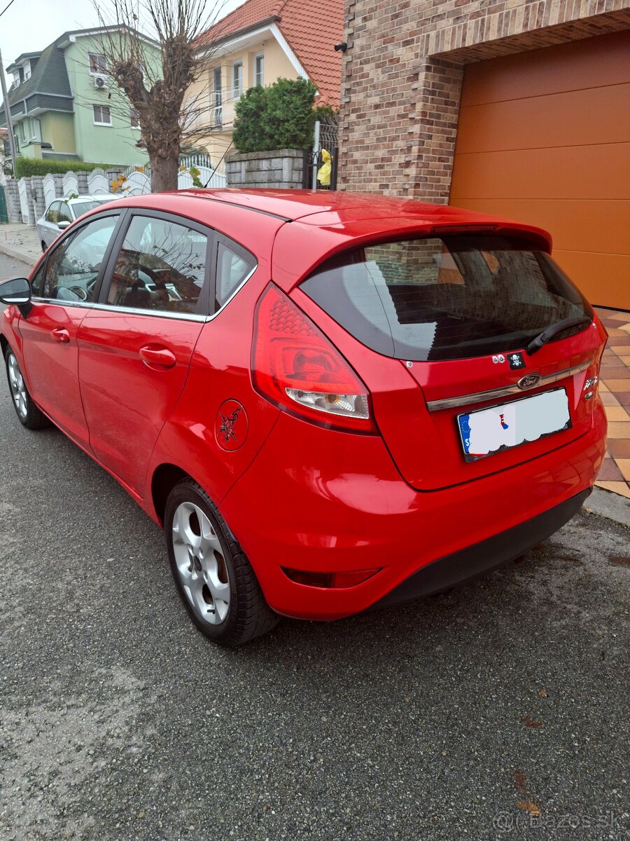 Ford Fiesta 1.25 16V (82ps) 2010 Garážované Nova STK a EK - 6