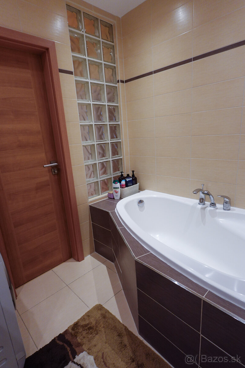 Predaj 3 izbový byt, Rezedová ul, Ružinov, Bratislava II - 6