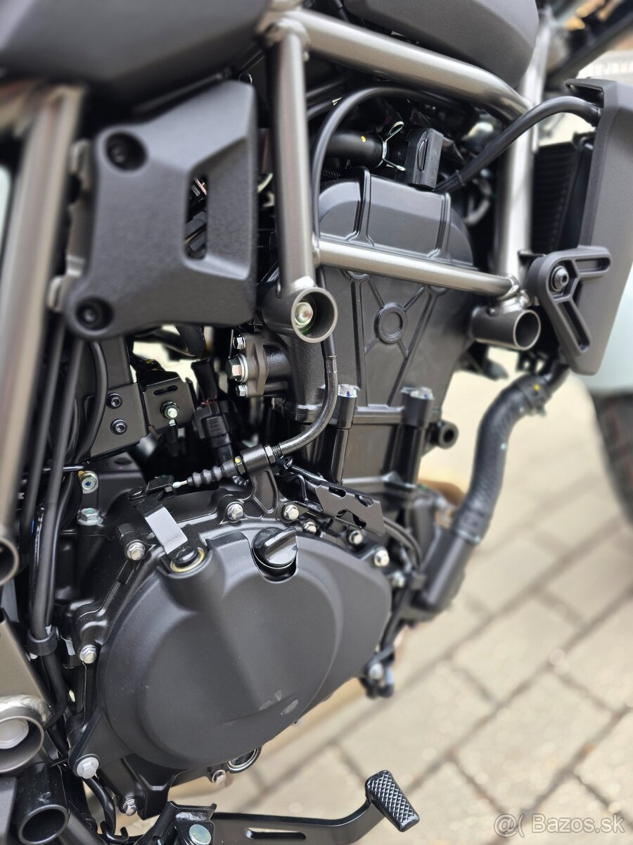 Kawasaki Eliminator 500 biely - 6