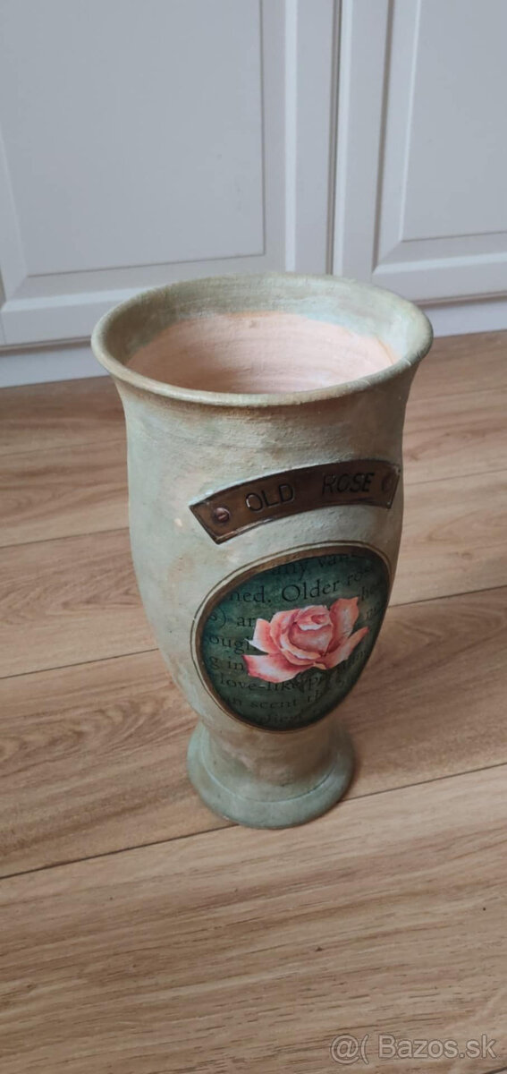 vysoká zelená vaza - 6