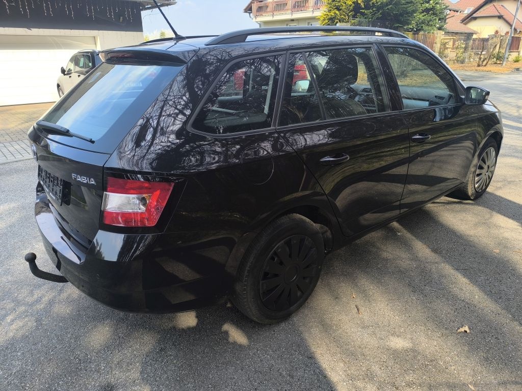 ŠKODA FABIA III combi 1,0 TSi -AMBITION-2018 - 6