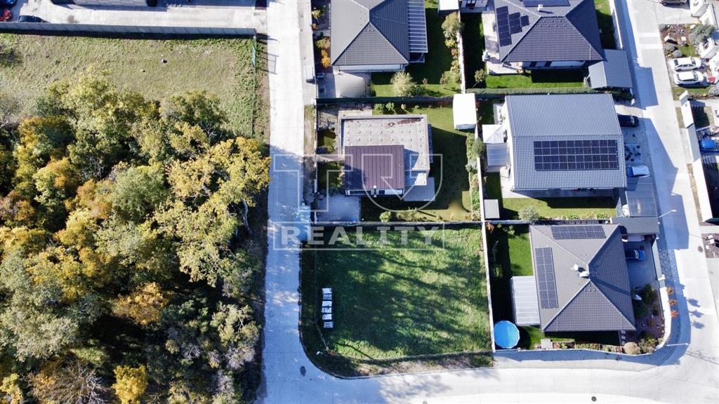 ZAČNITE STAVAŤ EŠTE TENTO ROK POZEMOK V HRUBEJ BORŠI –... - 6