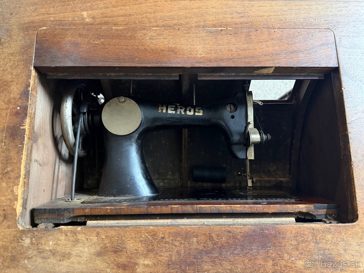Šijací stroj HEROS - 6