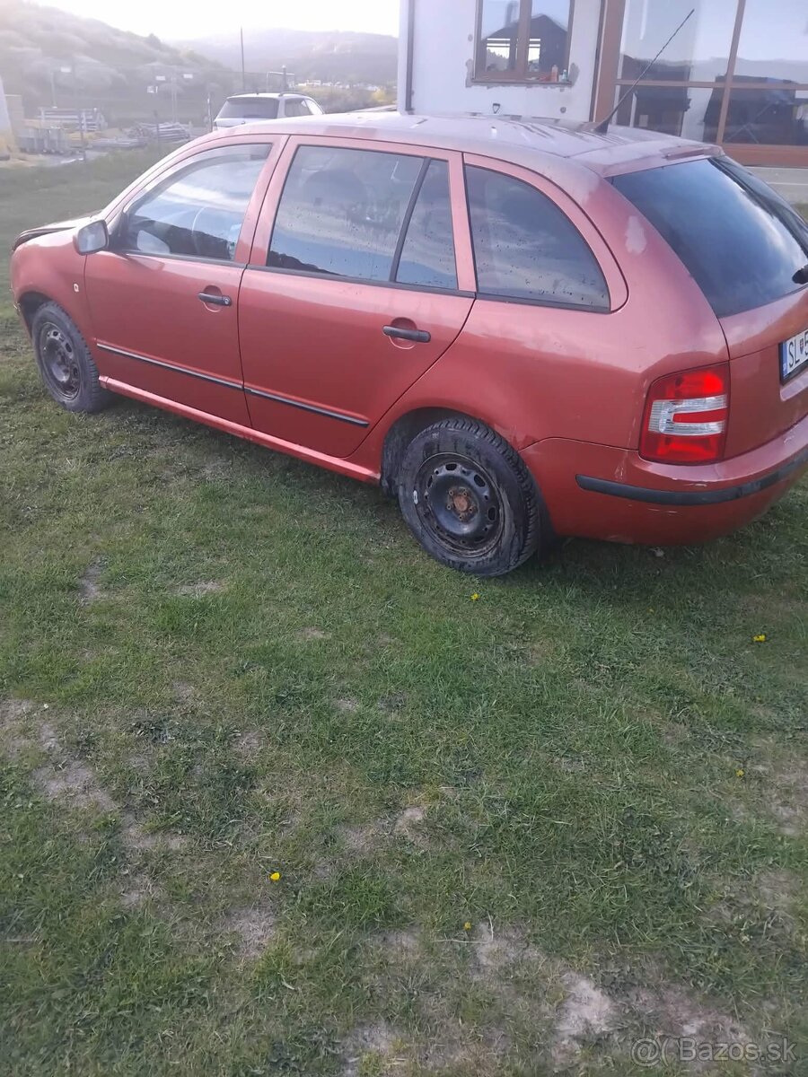 Škoda fabia 1.4 - 6