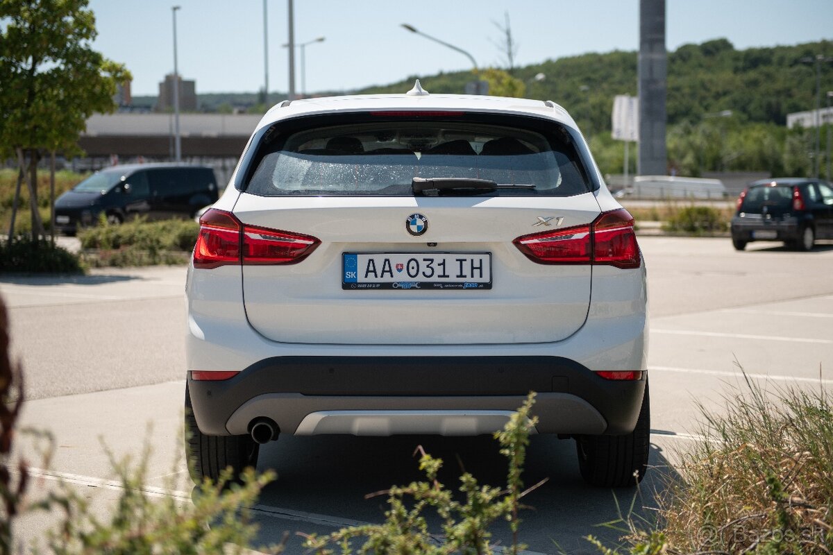 BMW X1 sDrive 2017 A/T - 6