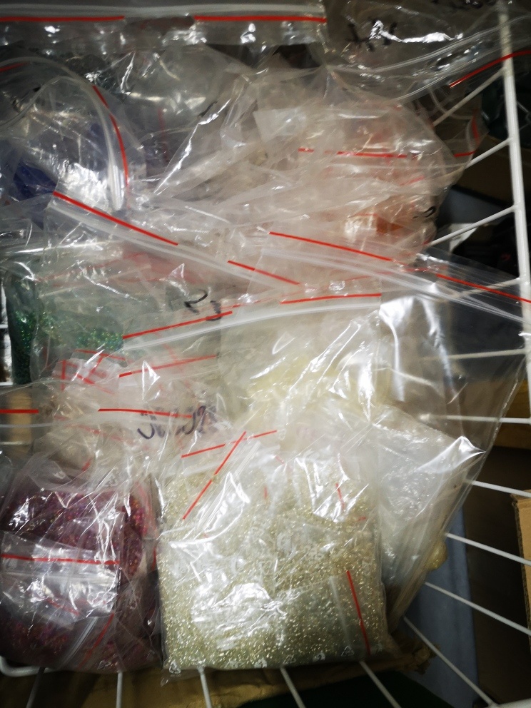 čipky, stuhy, korálky - 6