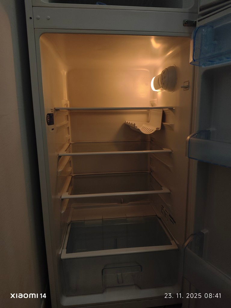 Beko chladnicka s mraznickou - 6