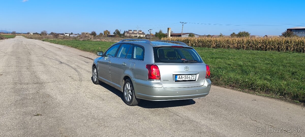 Toyota Avensis - 6