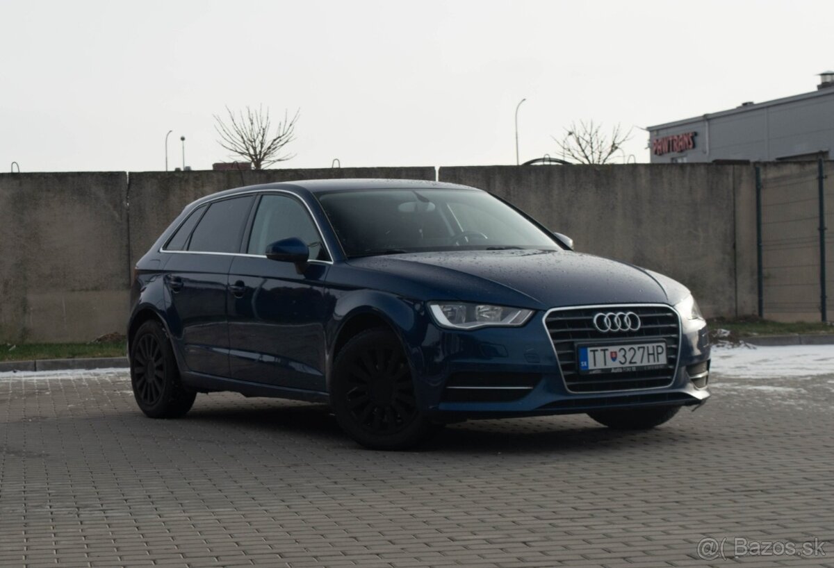 Audi A3 Sportback 1.6 TDI 110k , AJ ÚVER - 6