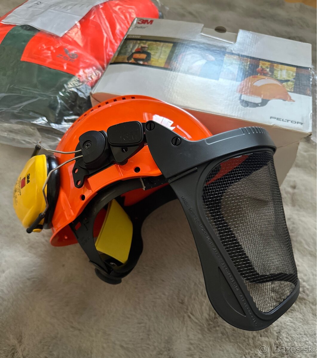 Predam pilcicke protiporezove monterky a prilbu - 6