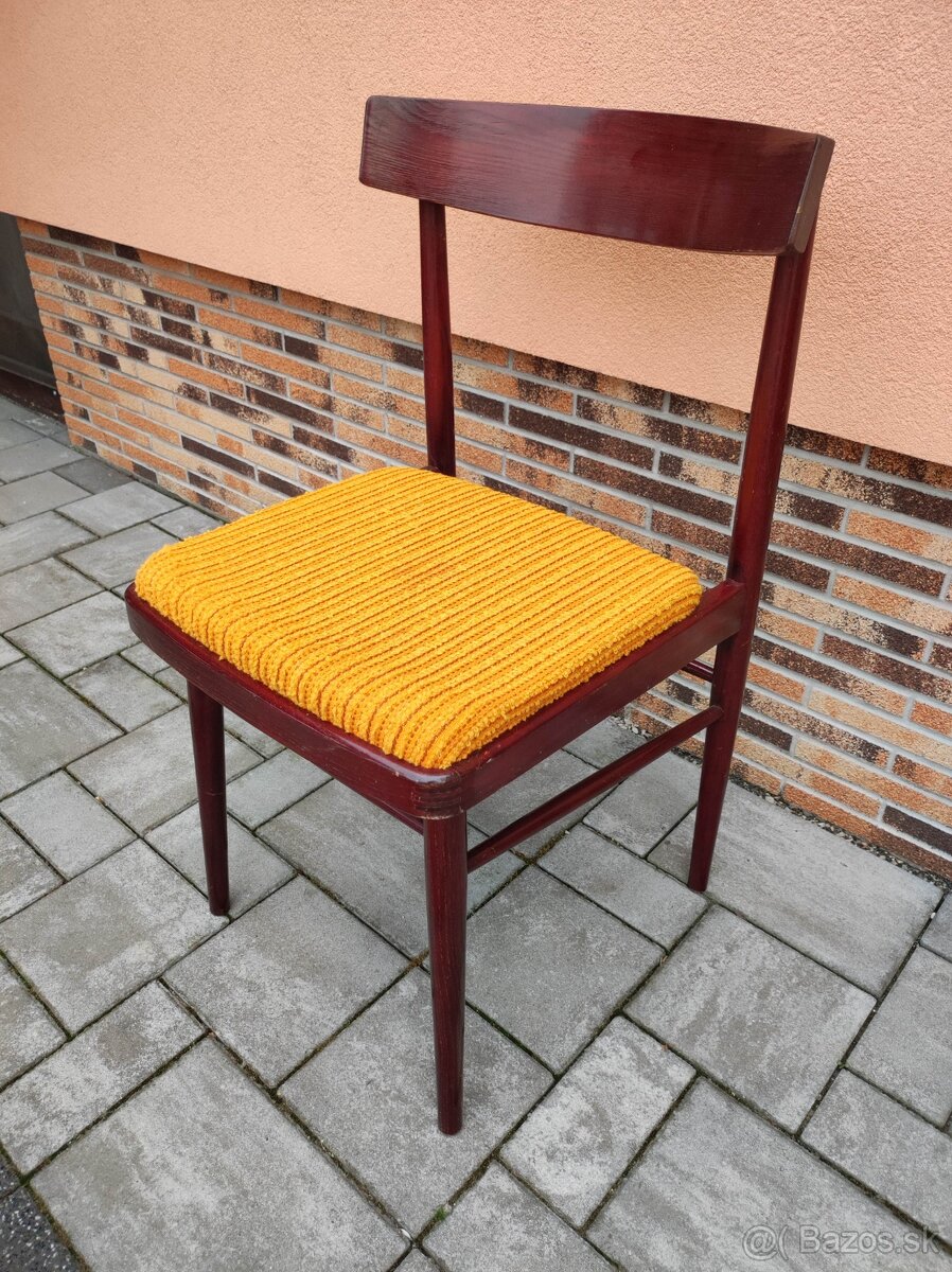 Rozkladací stôl a 4 stoličky retro - 6