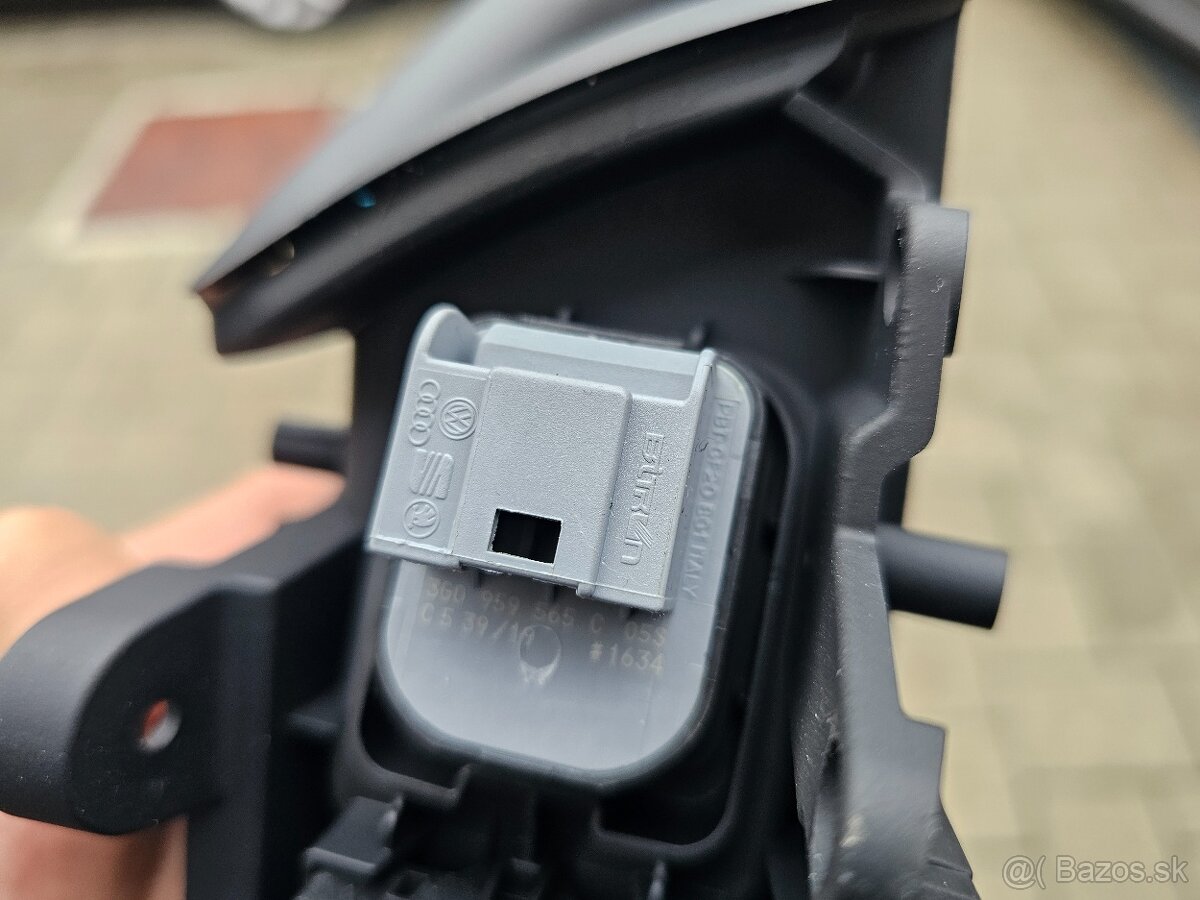 Volkswagen Passat B8 šoferov tapacír - 6