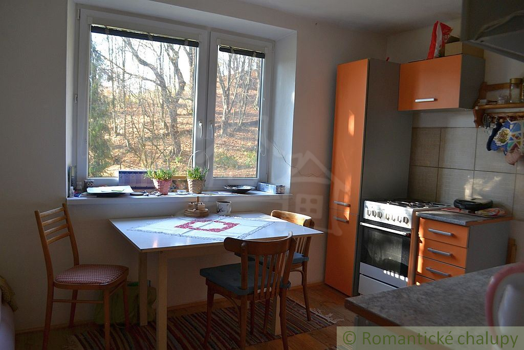 Poschodový dom na samote pod lesom 1,3ha- Marhaň - 6