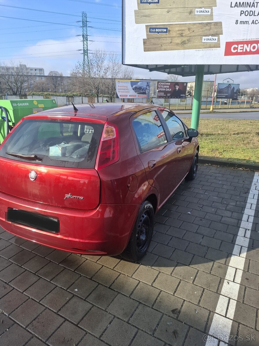 Na predaj Fiat Grande Punto: - 6