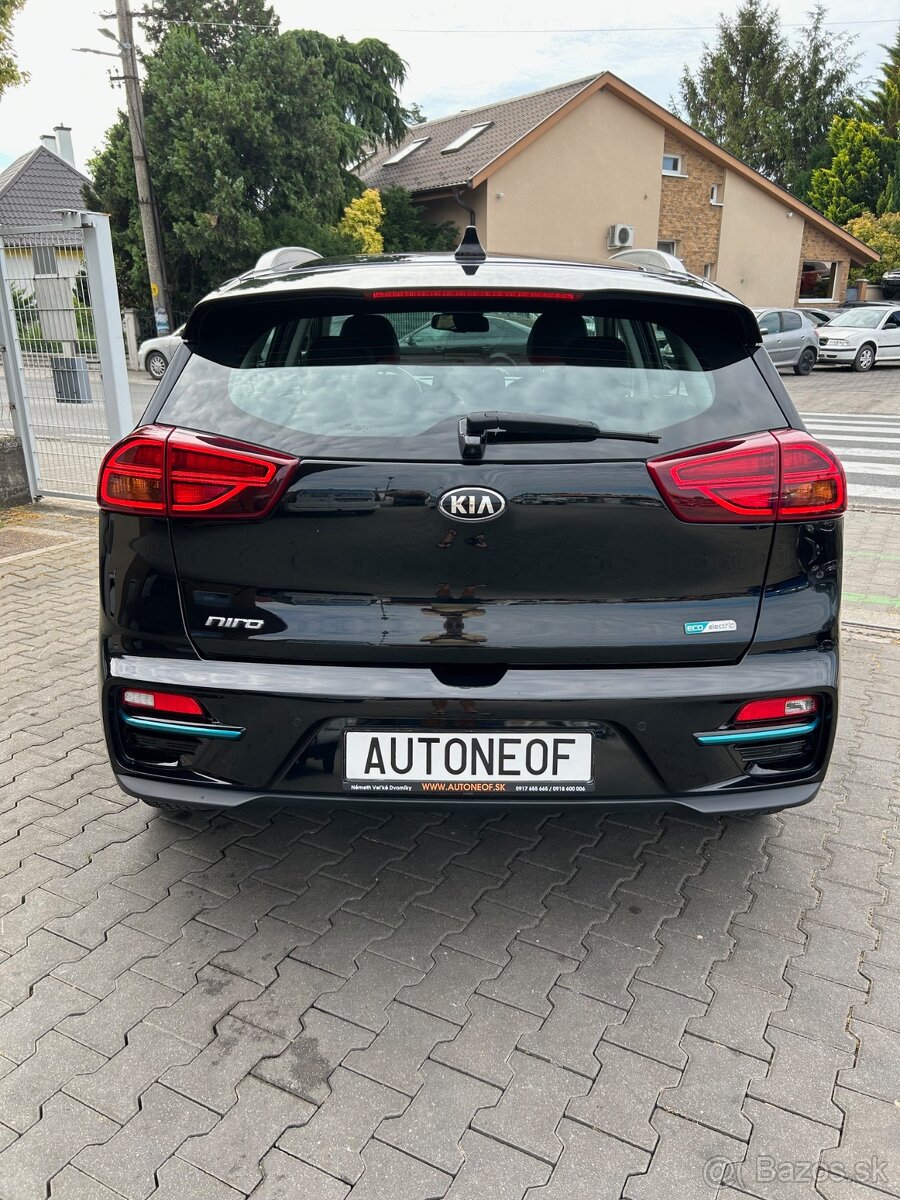 Kia Niro EV 64 kWh Gold facelift - 6