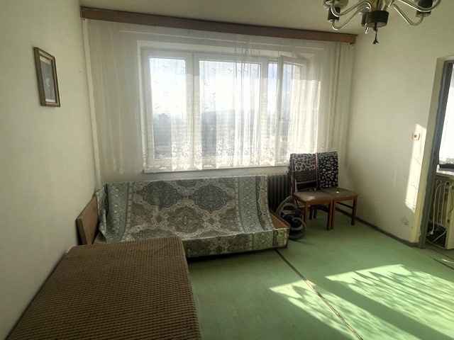 TOP LOKALITA - veľký 1i byt na Malinovského ul. v Brezne - 6