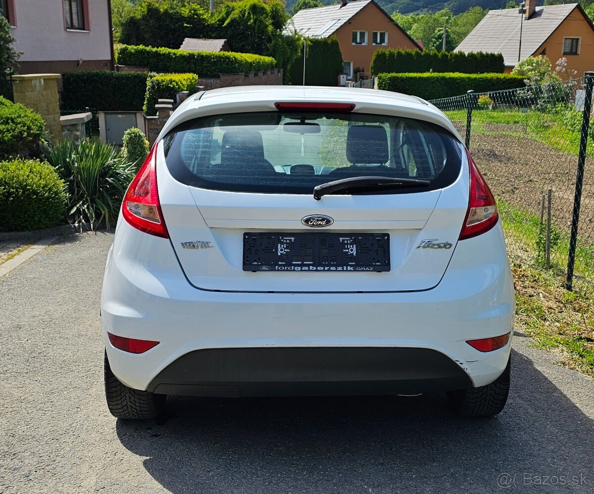Ford Fiesta 1.25i Trend - 6