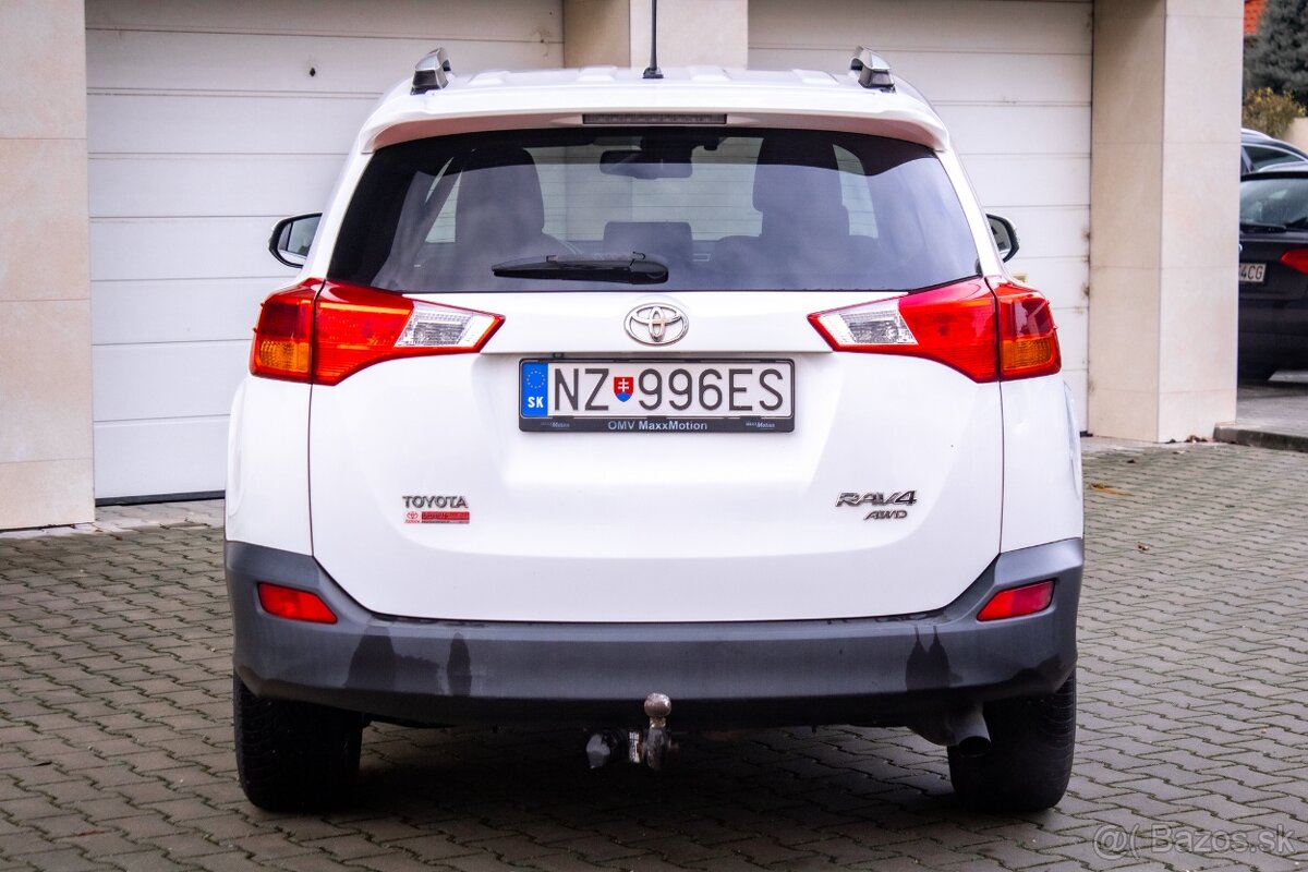 Toyota RAV4 2.0 111kw MT/6 4x4 2013 / Kúpené na Slovensku - 6