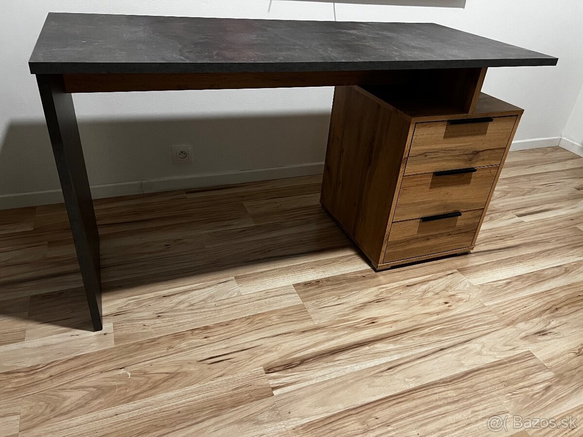 Kancelársky stôl - 6