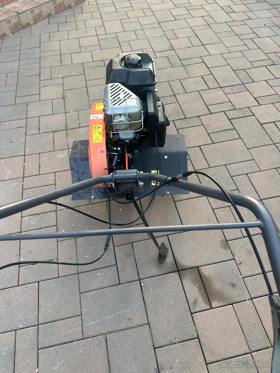 Husqvarna - 6