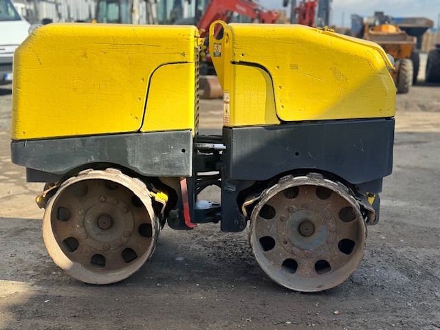 Ježkový válec Wacker Neuson RT82 - 6