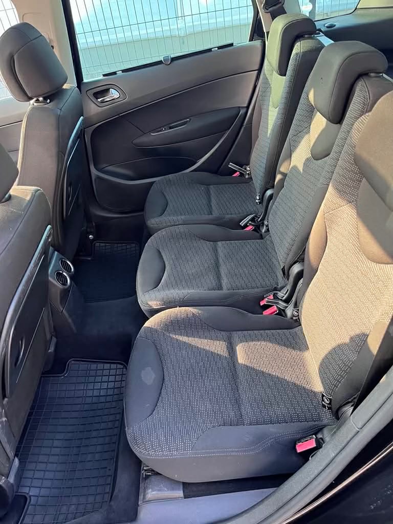 Peugeot 308sw 1.6hdi - 6