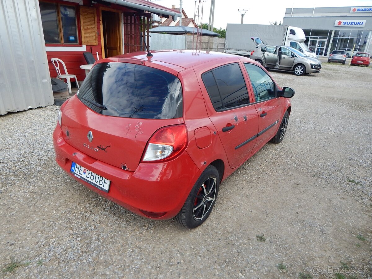 Renault Clio 1.2 Authentique - 6