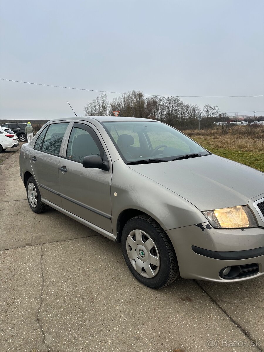 Škoda Fabia Sedan 2008 - 6