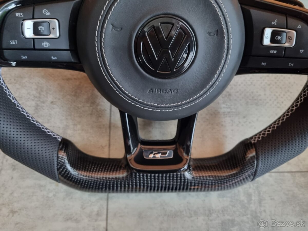 VOLANT VOLKSWAGEN R RLINE GTI - KOZA / KARBÓN - 6