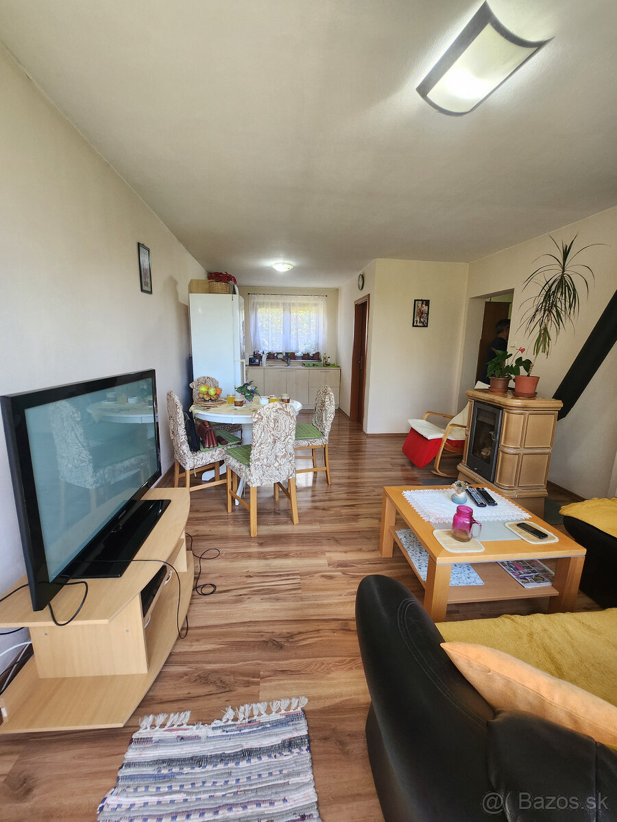 SUPER PONUKA A CENA - novší bungalov v tichej ulici - 6