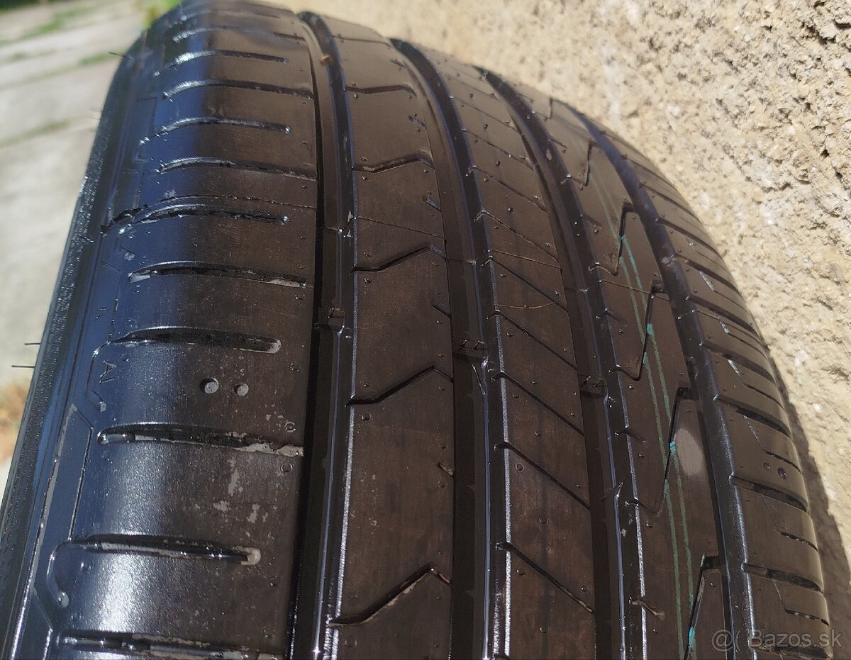 Sada 4 Letne pneumatiky Hankook 235/55 R18 - 6
