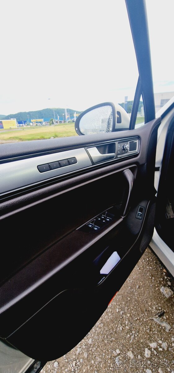 Touareg TerrainTech 3,0TDi 180kW 2014 - 6