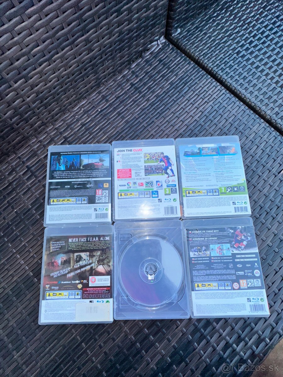 Predám Sony PlayStation 3, 80gb hardisk, - 6