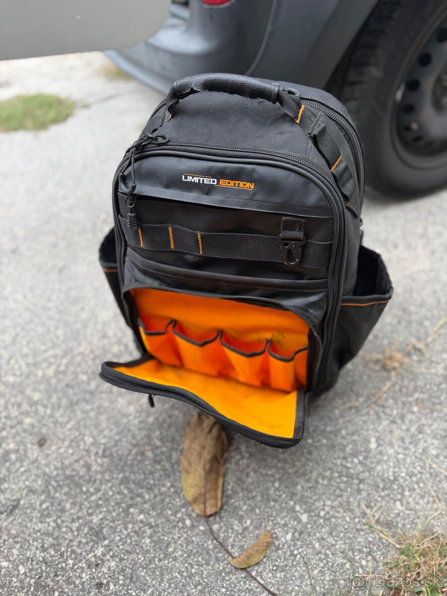 Kufre DeWalt - 6