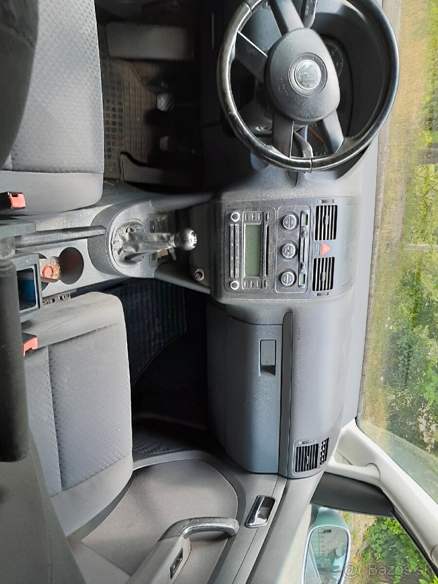 Volkswagen Touran 1.9 tdi - 6