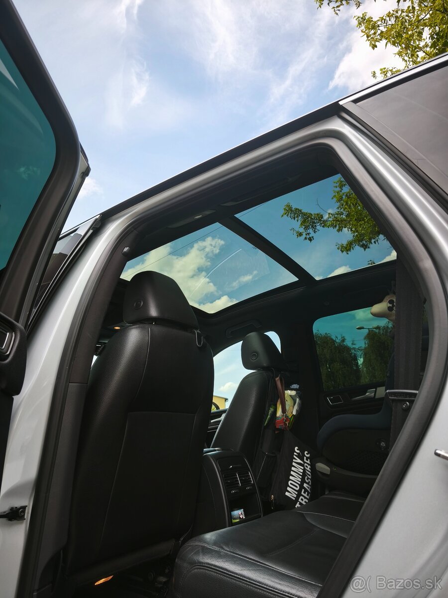 VW TOUAREG 3,0tdi 4x4-PANORAMA-TAZNE-KOŽA - 6