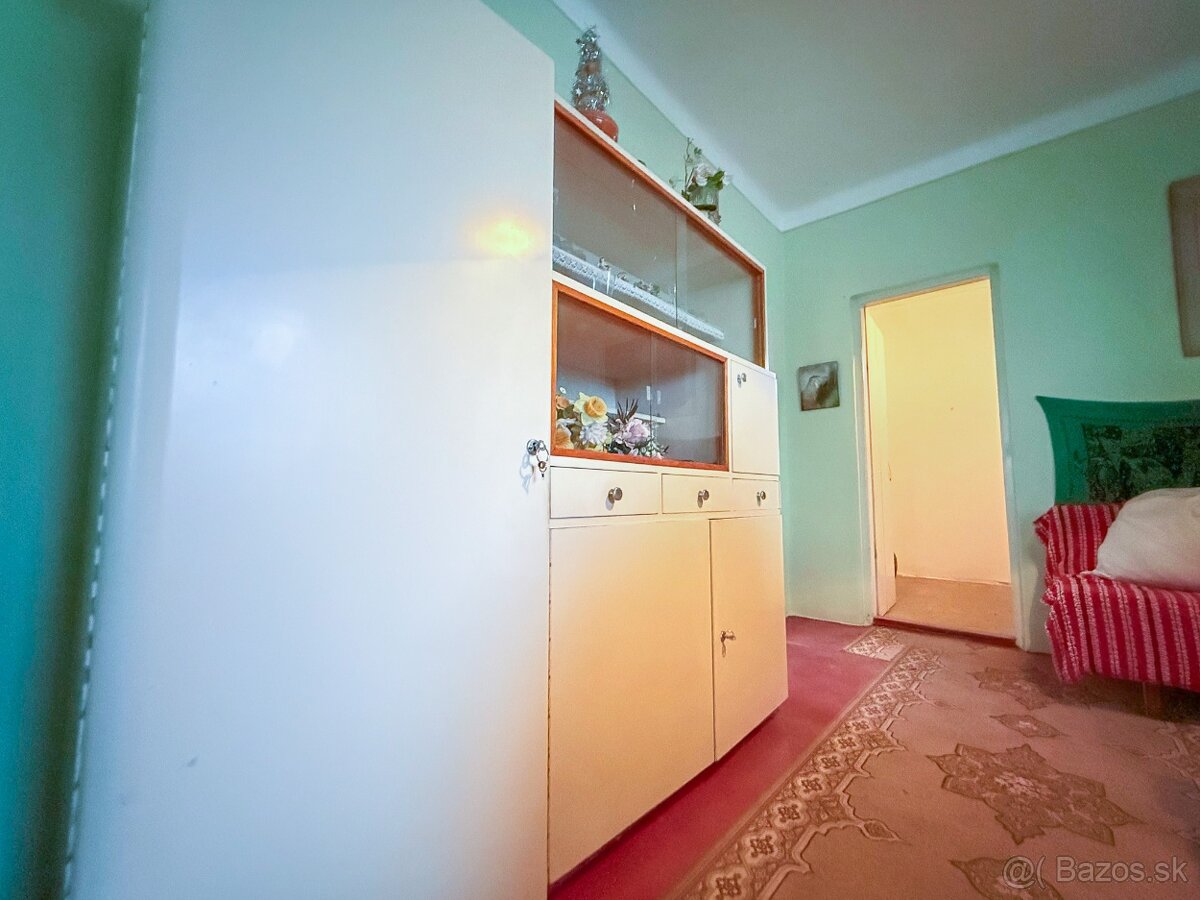 RODINNÝ DOM | VEĽKÝ POZEMOK | MOŽNOSŤ REKONŠTRUKCIE - 6