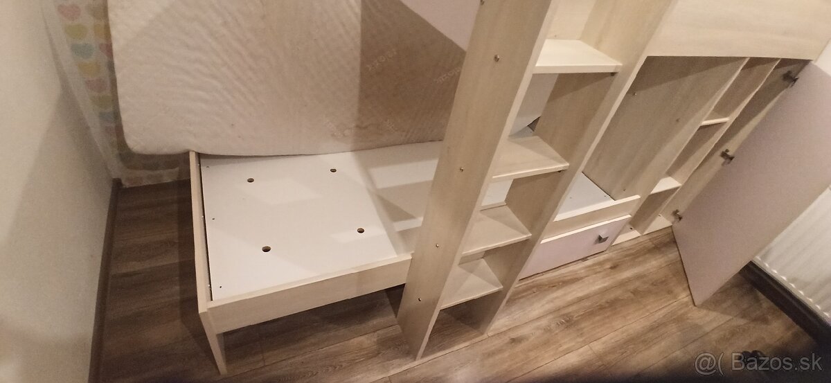 Poschodova postel - 6