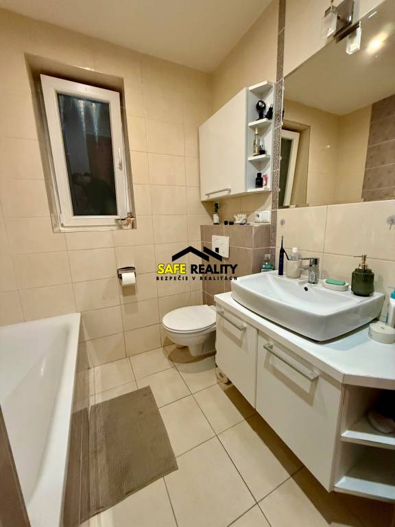 Dvojizbový byt, Považská Bystrica - Stred - 6