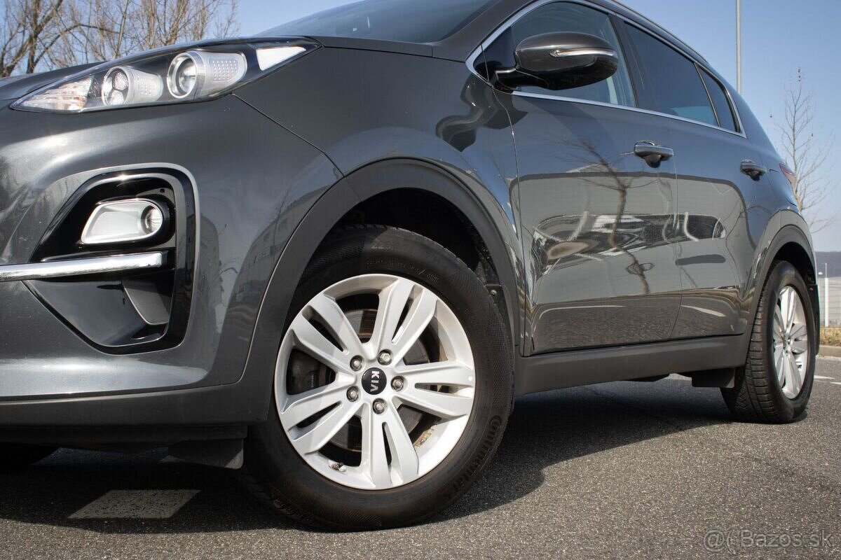 Kia Sportage 1.6 CRDi GOLD - 6