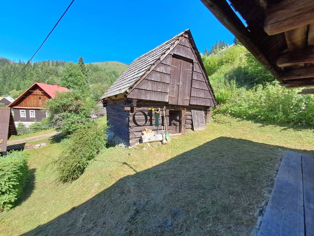 NA PREDAJ HISTORICKÁ DREVENICA V SRDCI NÍZKYCH TATIER_NIŽNÁ - 6