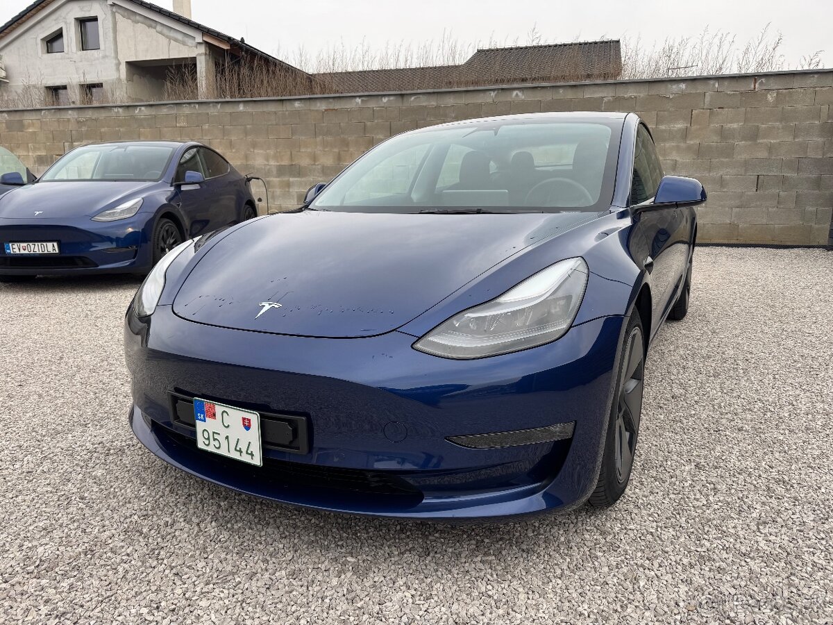 Tesla Model 3 Long Range EAP a Ťažné - 6