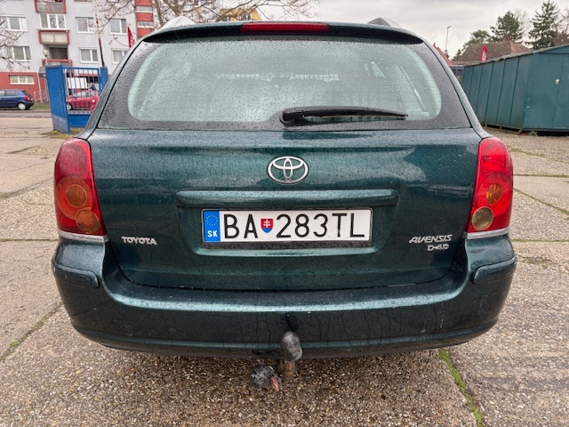 Toyota Avensis Combi wagon 2.0 D-4D Sol Terra - 6