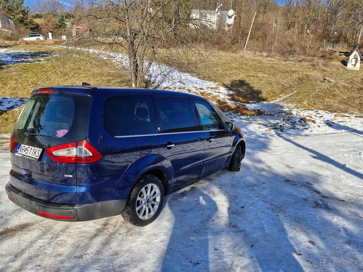 Ford galaxy ghia - 6