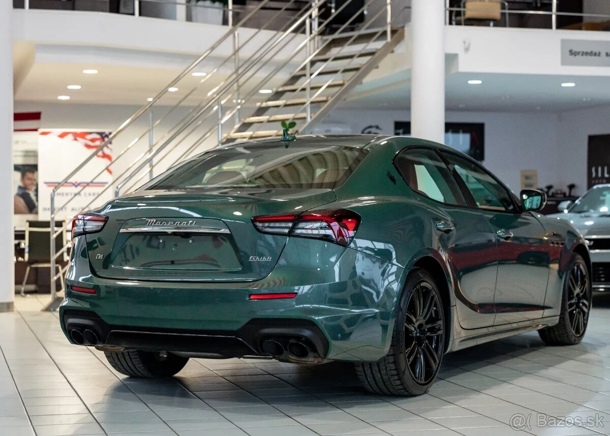 Maserati Ghibli Modena S Q4 - 6