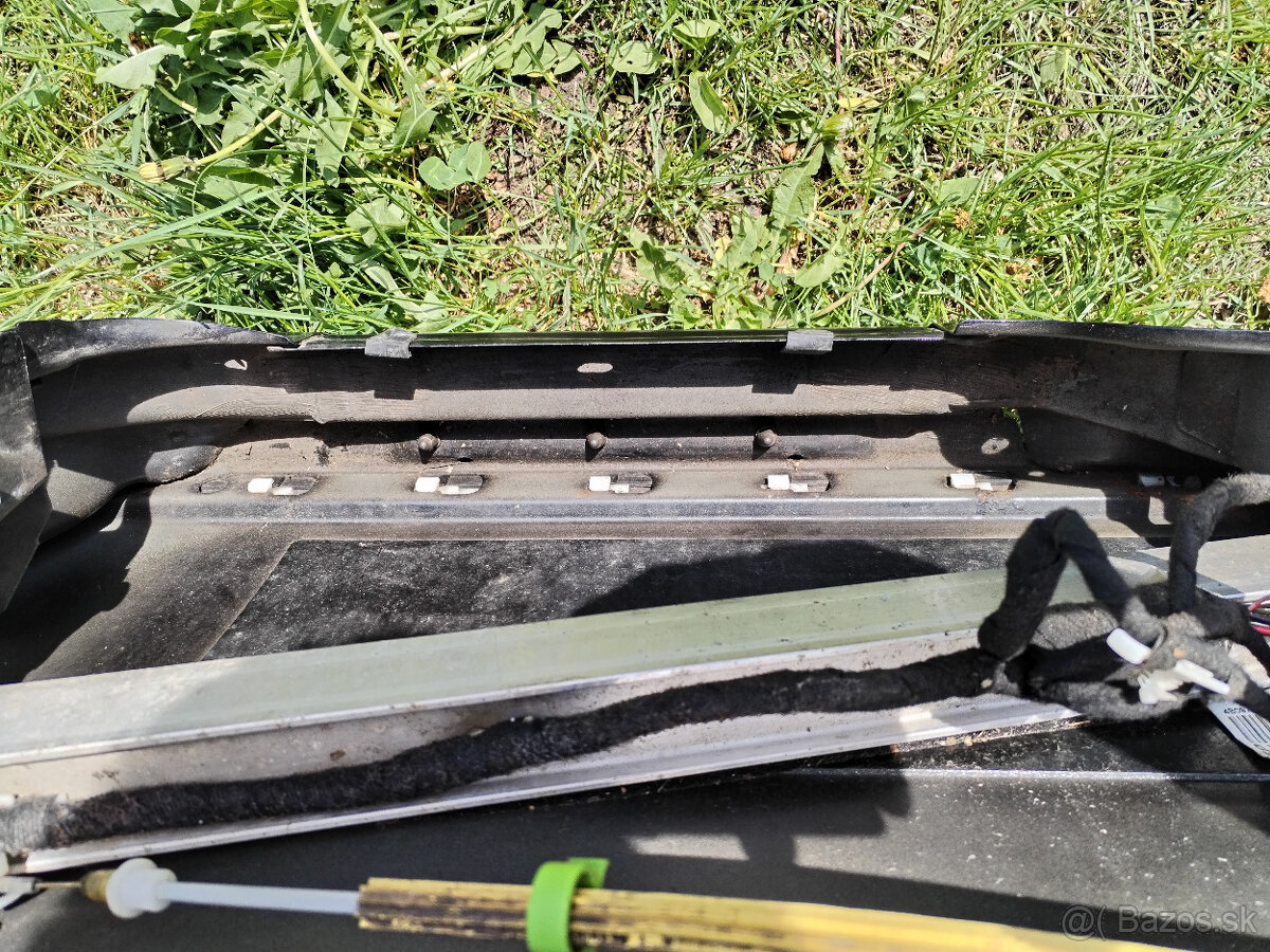 Dvere lavé zadné Audi Allroad C5 4B 1999-2005 - 6