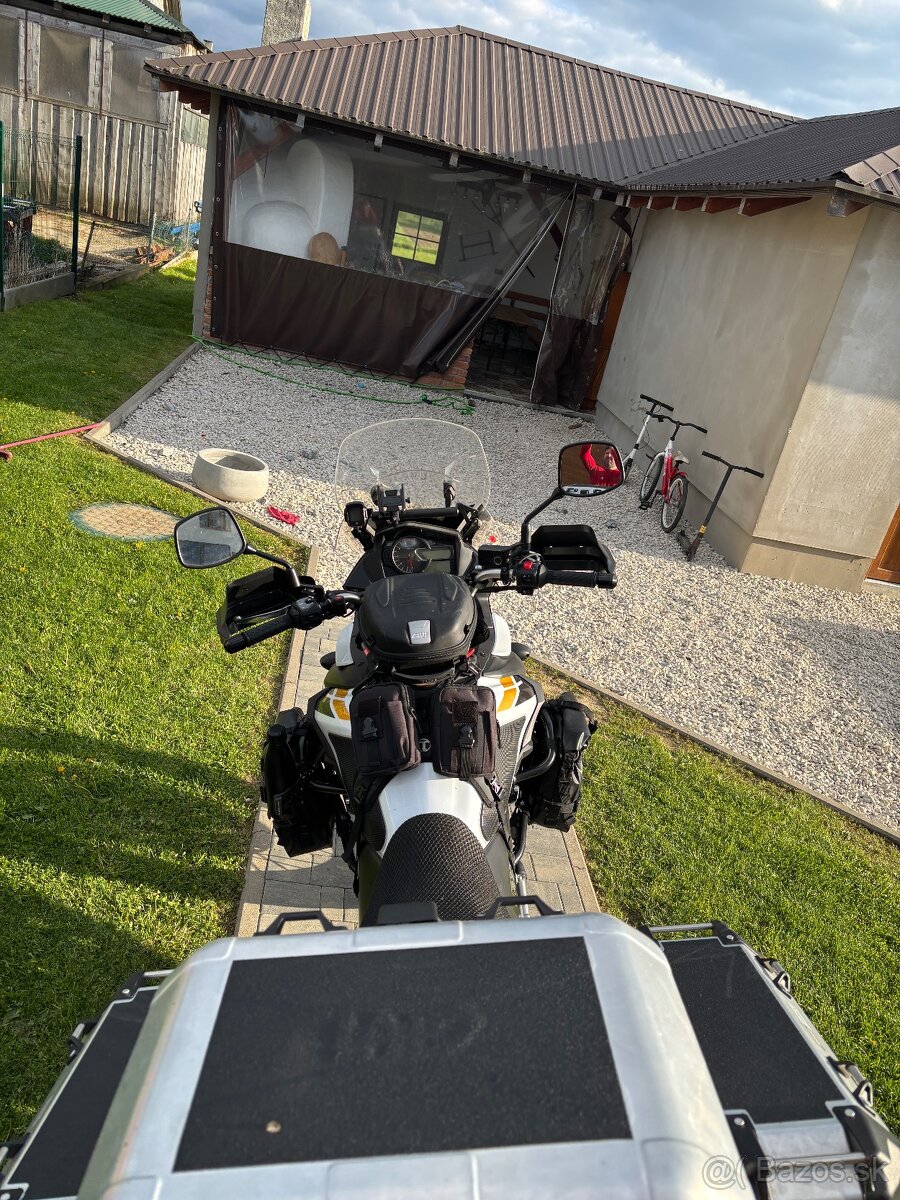 Suzuki DL 650 vstrom xt - 6