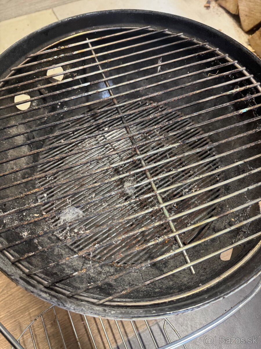 Záhradný gril Weber - 6
